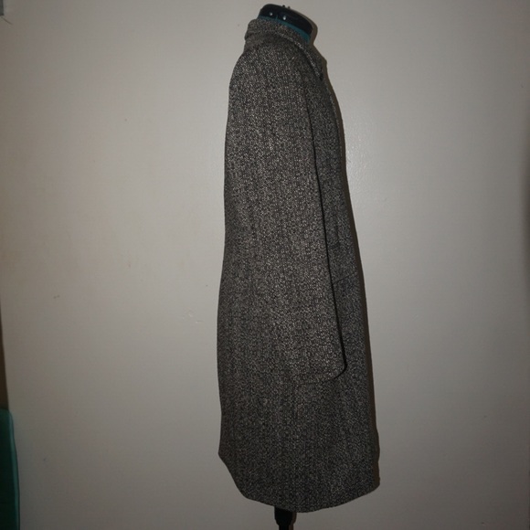 Very Stylish Black and White Pea Coat - Picture 2 of 4